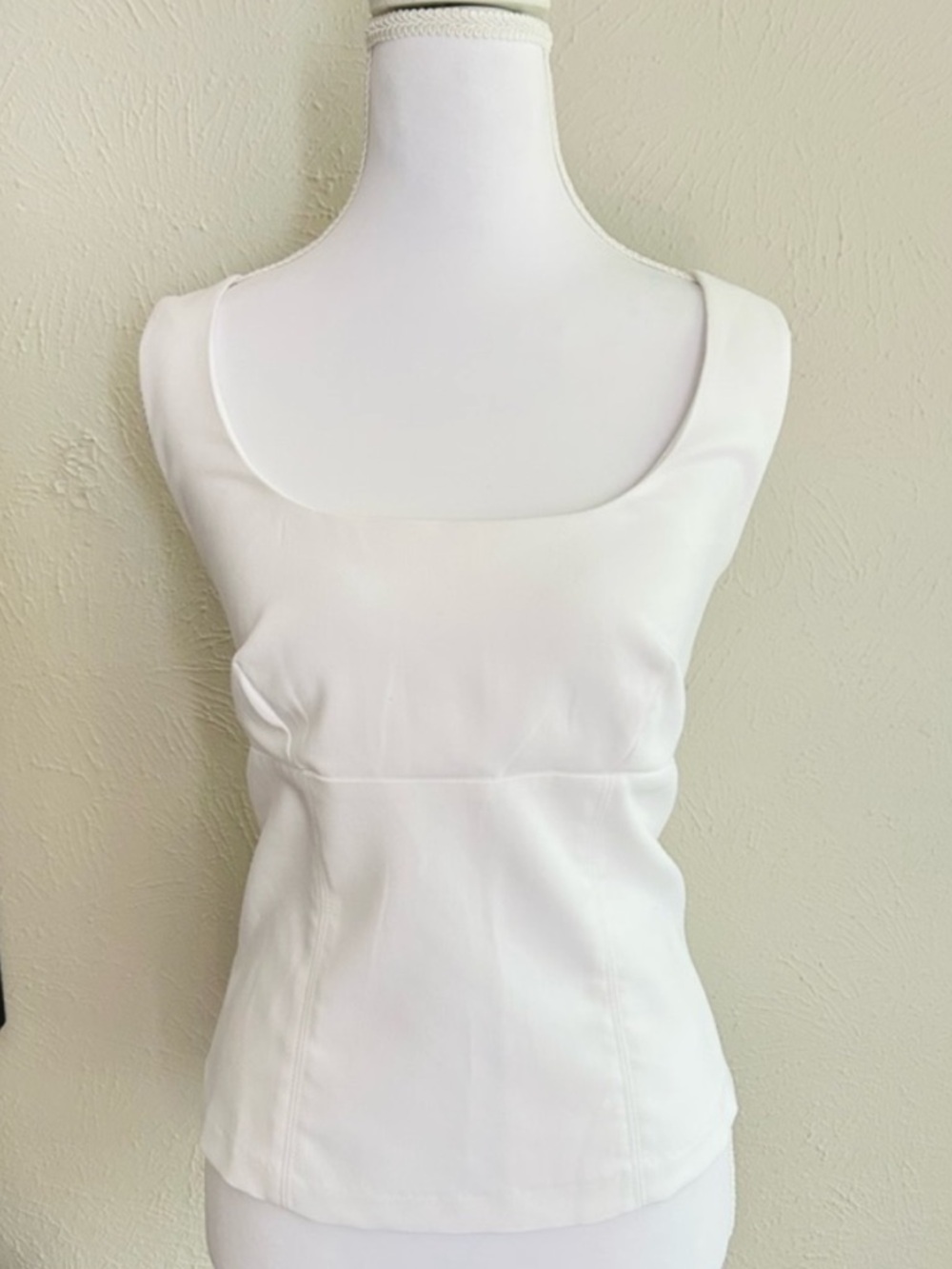 H&M White Scoop Neck Tank Top